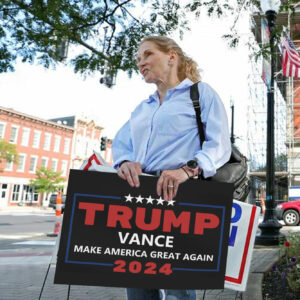 Trump Vance MAGA Yard Signs 7 Trump-Vance-MAGA-Yard-Sign