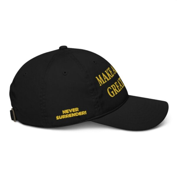 The black and gold hat