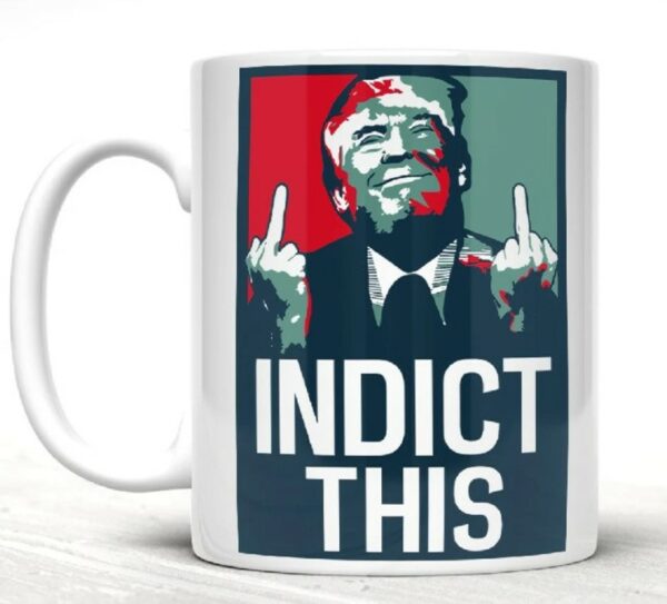 Trump Mugs1