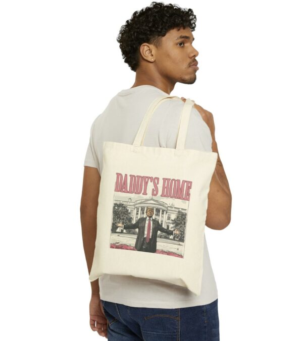 Trump 2024 Daddys Home White House Tote Bags